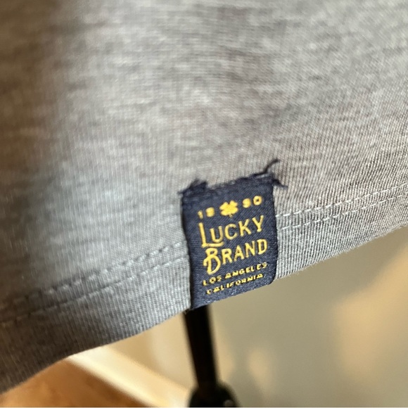 Lucky Brand Grey Lucky U Graphic T-shirt - size M - Picture 5 of 6